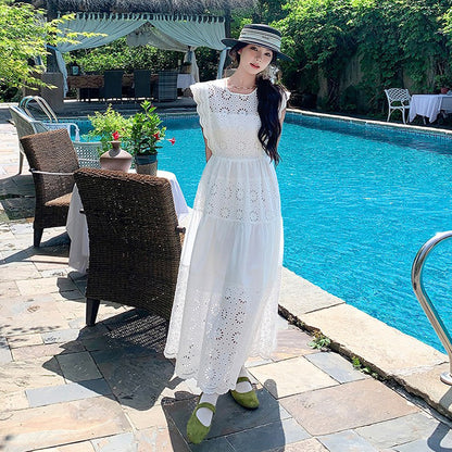 【ワンピース】夏 重工レース刺繍 ハイウエストで細見え ノースリーブワンピース