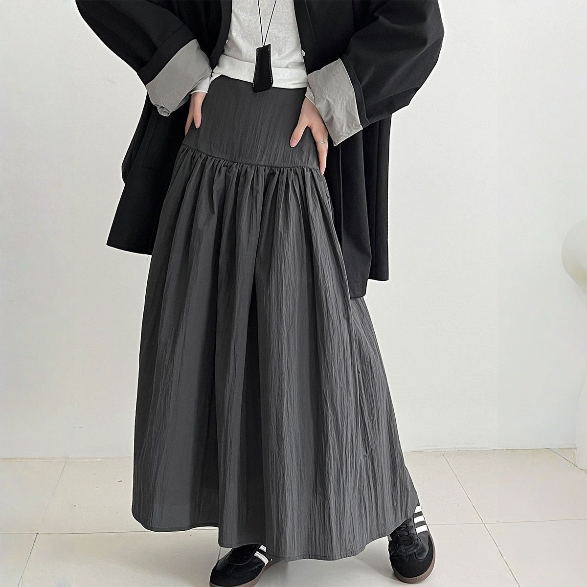 【ボトムス】春 秋 冬 無地 ステッチ入り フレアシルエット スカート 【JZシリーズ】