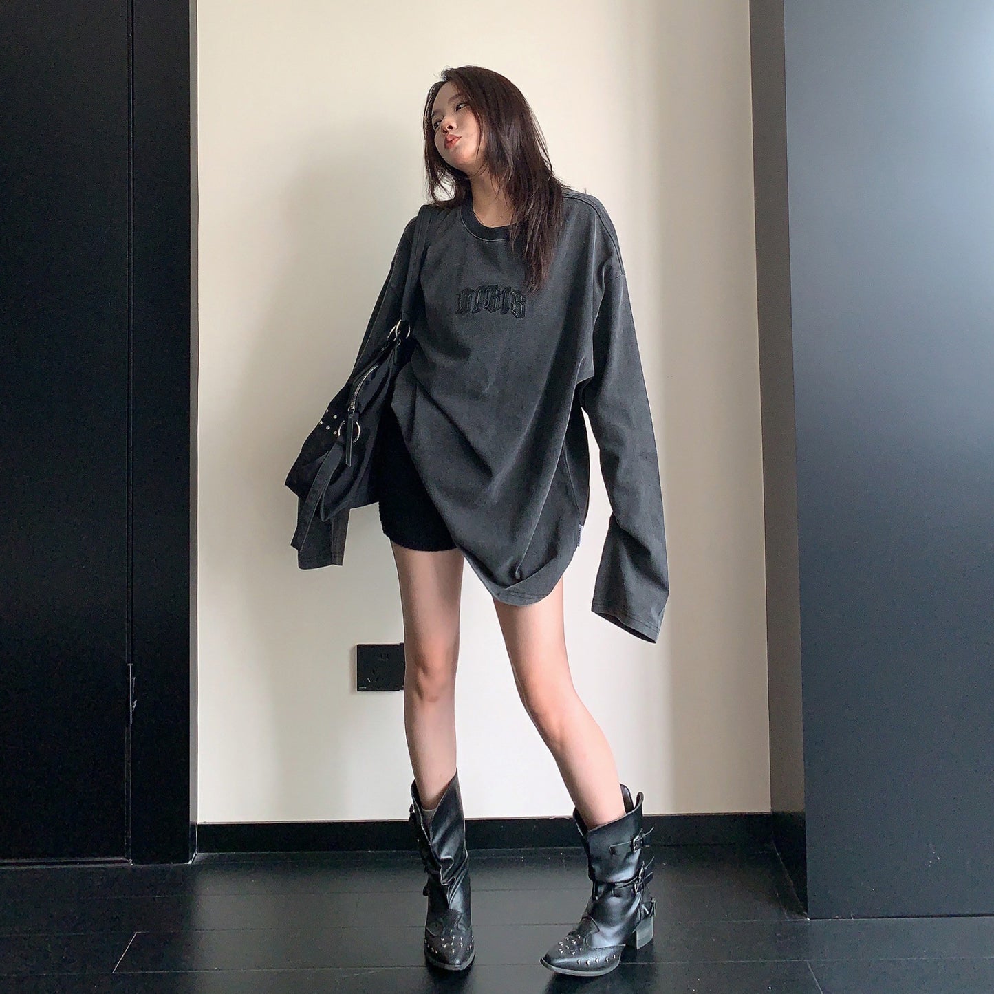 【トップス】ヴィンテージ刺繍ウォッシュロンT レディース オーバーサイズ リラックス 秋コーデ 長袖Tシャツ【FCシリーズ】