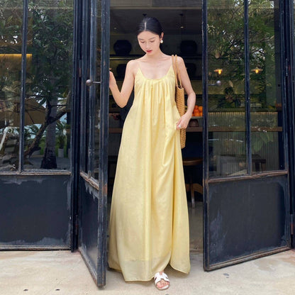 【ワンピース】【海辺のリゾート】着痩せ ノースリーブワンピース 2026新作｜ビーチ 撮影用 映えドレス