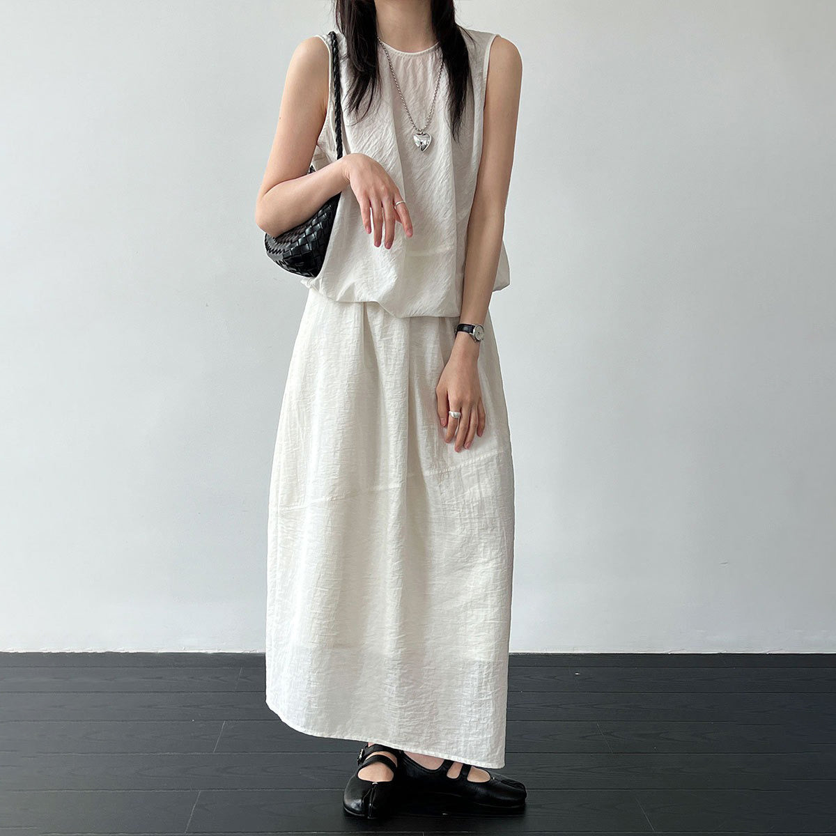 【セットアップ】リラックス風 セミシアー ノースリーブ トップス & スカート 上下セット レディース 夏 フェミニン 大人可愛い 通勤 ゆったり 体型カバー 人気【JZシリーズ】