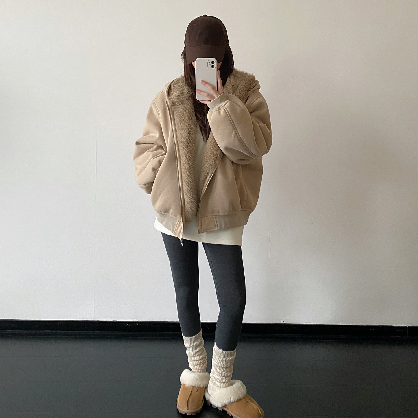 【アウター】リバーシブル フェイクファー 暖かい フード付き 中綿ジャケット 秋冬 綿入れコート【FCシリーズ】