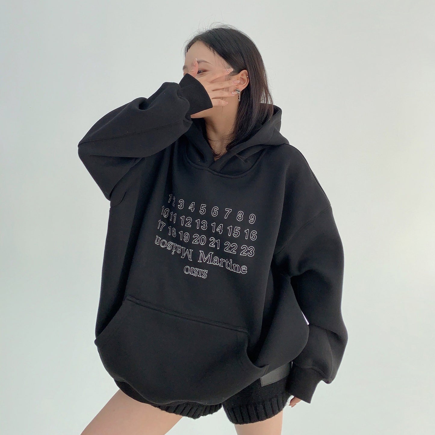 【トップス】こなれ感 裏起毛 刺繍 フード付き スウェット レディース ゆったり 上品 パーカー【FCシリーズ】