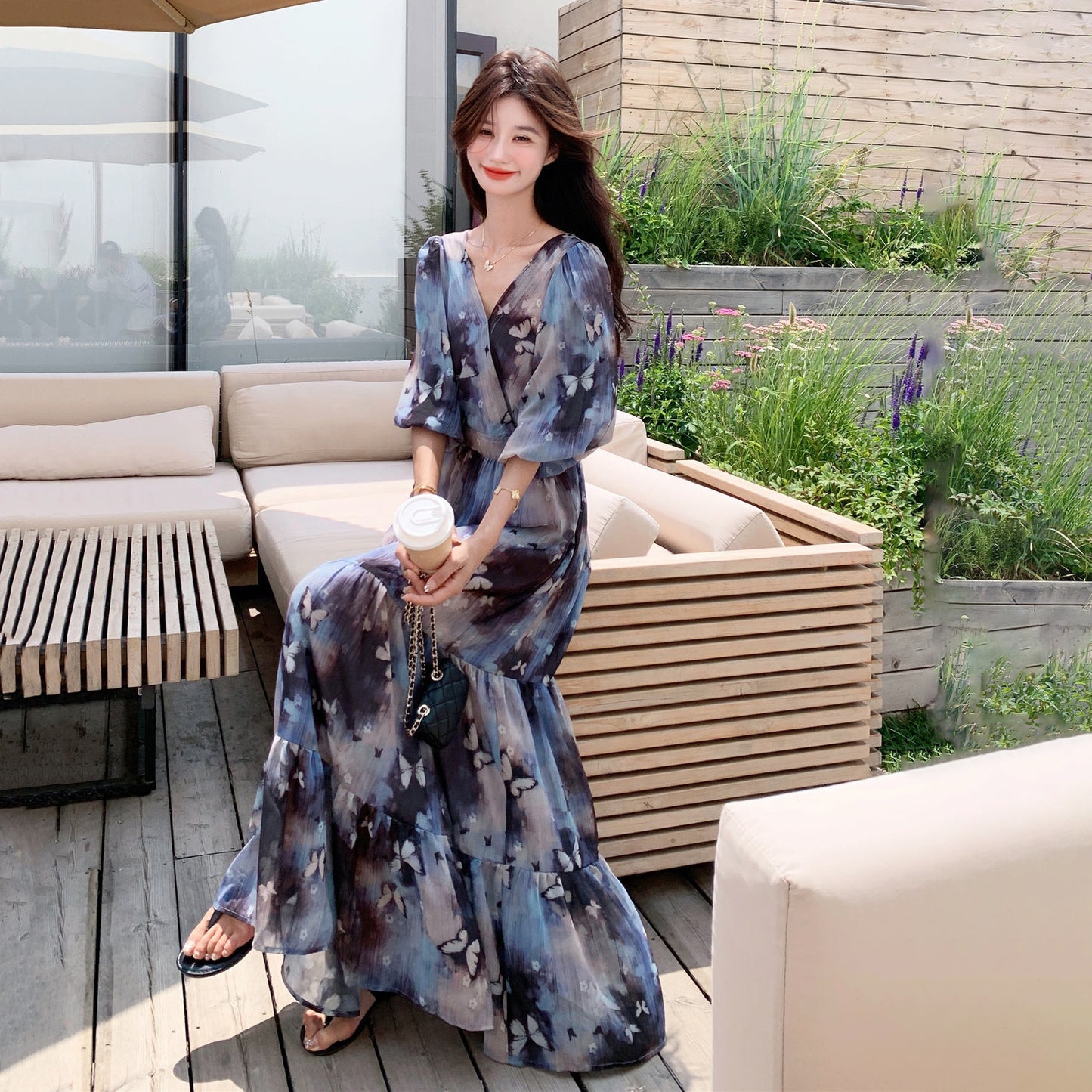 【ワンピース】リゾート風 ロマンティック 蝶々プリント Vネック 半袖ワンピース 高見え バルーンスリーブ サマードレス【SHシリーズ】