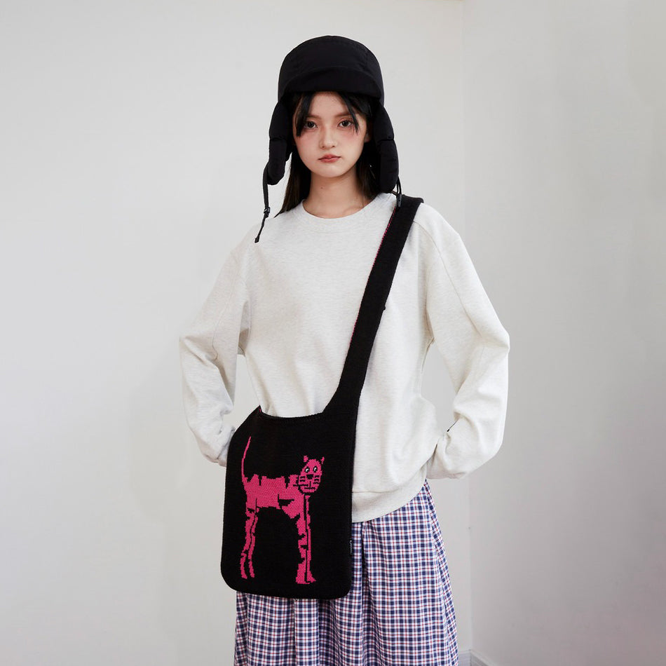 【バッグ】ピンク猫イラストジャガード ニット ショルダーバッグ デザイン性◎ 斜めがけ