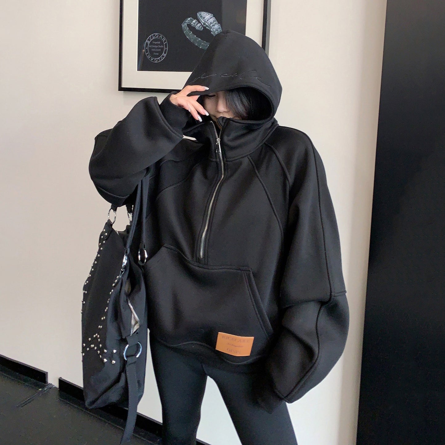 【トップス】カジュアル 刺繍 ショート丈 裏起毛 スウェット レディース トレンド パーカー【FCシリーズ】