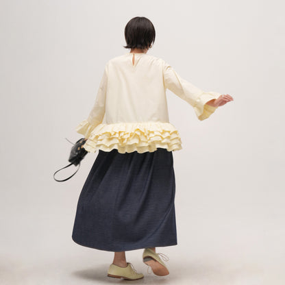 【トップス】無地 フリル ブラウス シャツ レディース ゆったり 体型カバー 大きいサイズ ミディアム丈 長袖 シャツ デザイン感 トップス【JZシリーズ】