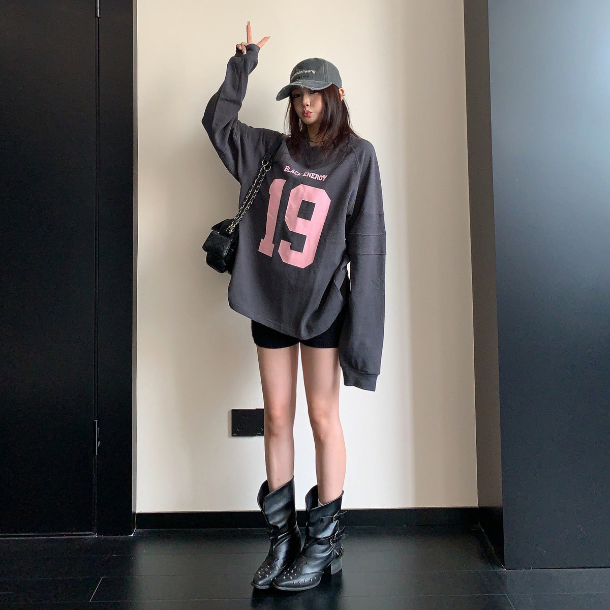 【トップス】スポーティーなユニフォーム風長袖Tシャツ レディース 初秋 ゆったり こなれ感【FCシリーズ】