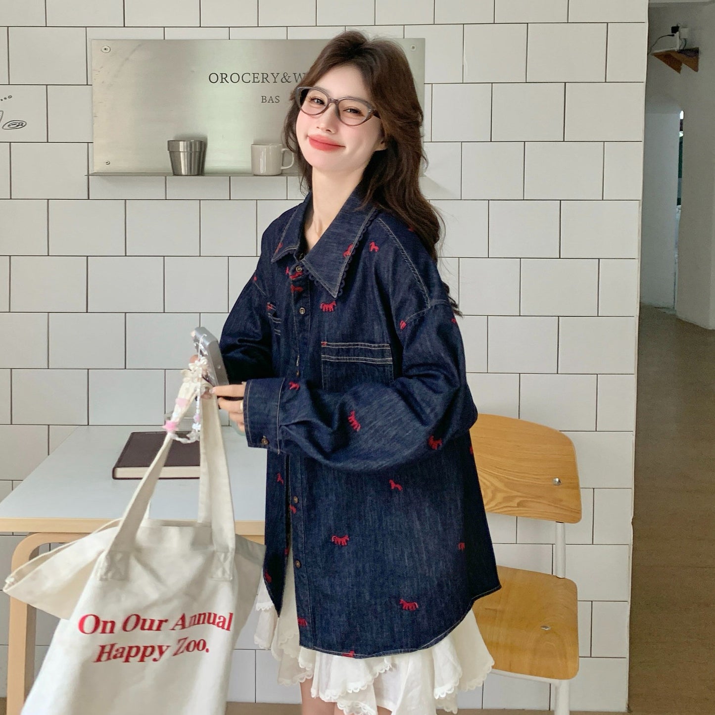 【アウター】上品刺繍入り デニムシャツ ブルー 2026春新作 レディース ゆったり レイヤードカーディガン【SHシリーズ】