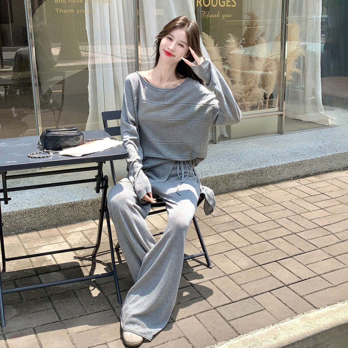 2点セット！【セットアップ】グレーニット 上下セット レディース オフショルダートップス＆ワイドパンツ ゆったり リラックス 秋コーデ【JZシリーズ】