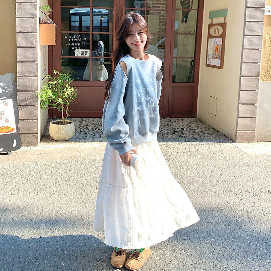 2点セット！【セットアップ】グレー オフショルダーフーディー + スカート 上下セット レディース 春秋 韓国系 ゆるふわ風 【JZシリーズ】