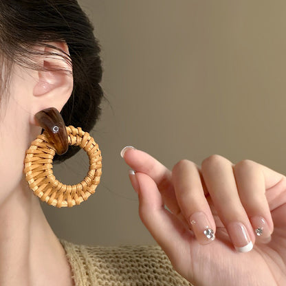 【🎁 B2G1｜先行スタート！】【グッズ】ヴィンテージ風バンブー＆ストロー編みピアス　春夏にぴったりのリゾート感＆高見えデザイン