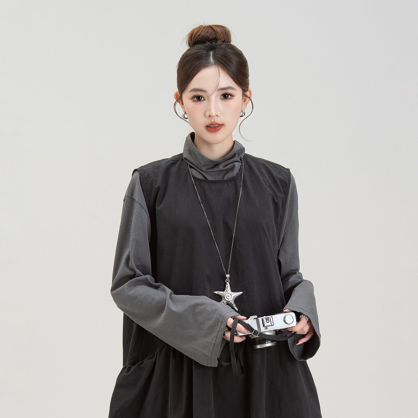 【単品注文】【セットアップ】日系風 黒 バルーンシルエット ノースリーブワンピース＋トップス セット レディース 秋新作 大人可愛い【JZシリーズ】