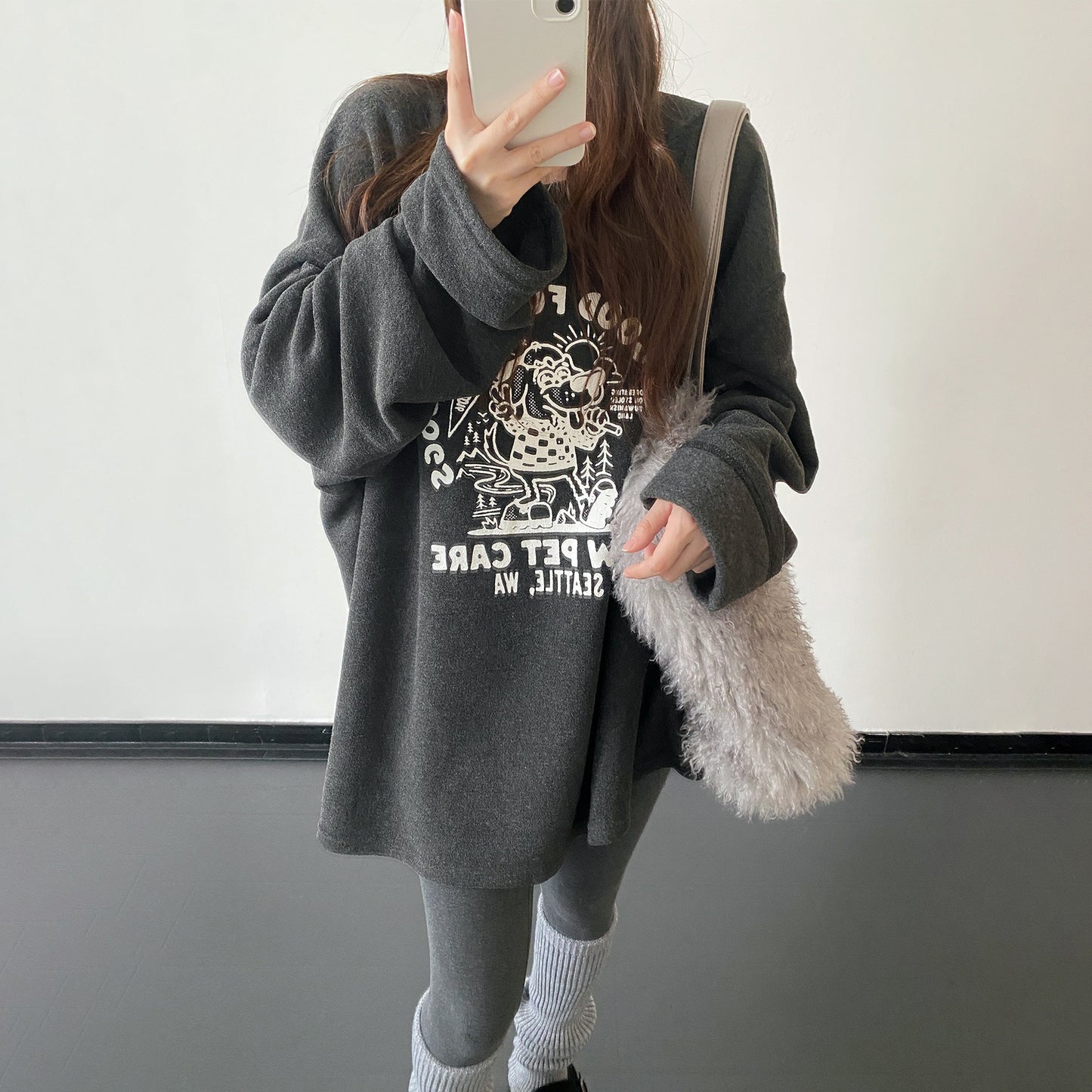 【トップス】子犬パイルプリント 裏起毛 クルーネック ゆったりスウェット 春秋冬 パーカー【FCシリーズ】