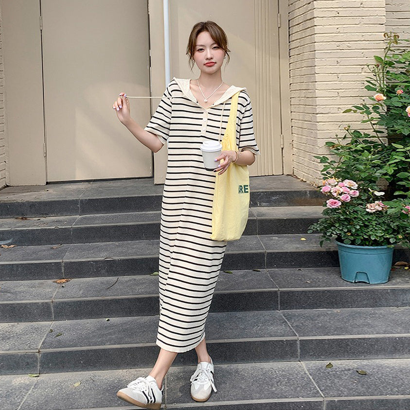 【ワンピース】透かし編みフード付きニットストライプ 半袖ワンピース レディース 夏 学院風 韓国風コーデ 【SHシリーズ】