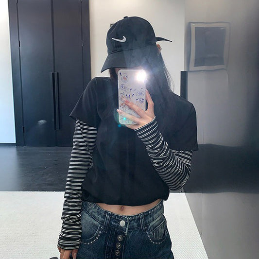 【トップス】タイト ショート丈 レイヤード風 ブラック 長袖 Tシャツ レディース トレンド【FCシリーズ】