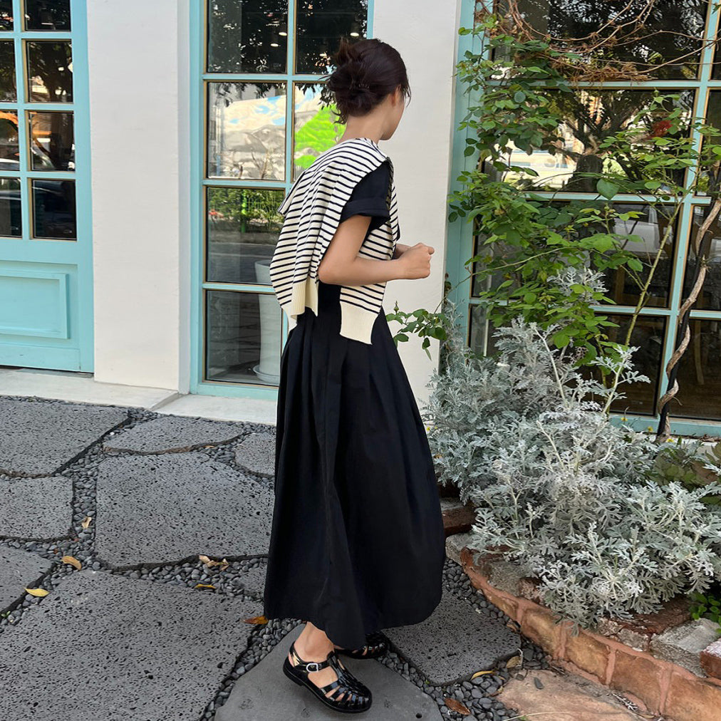 【ワンピース】フレンチシックな夏ワンピ｜クルーネック×タック入りウエストマークデザインで細見え◎