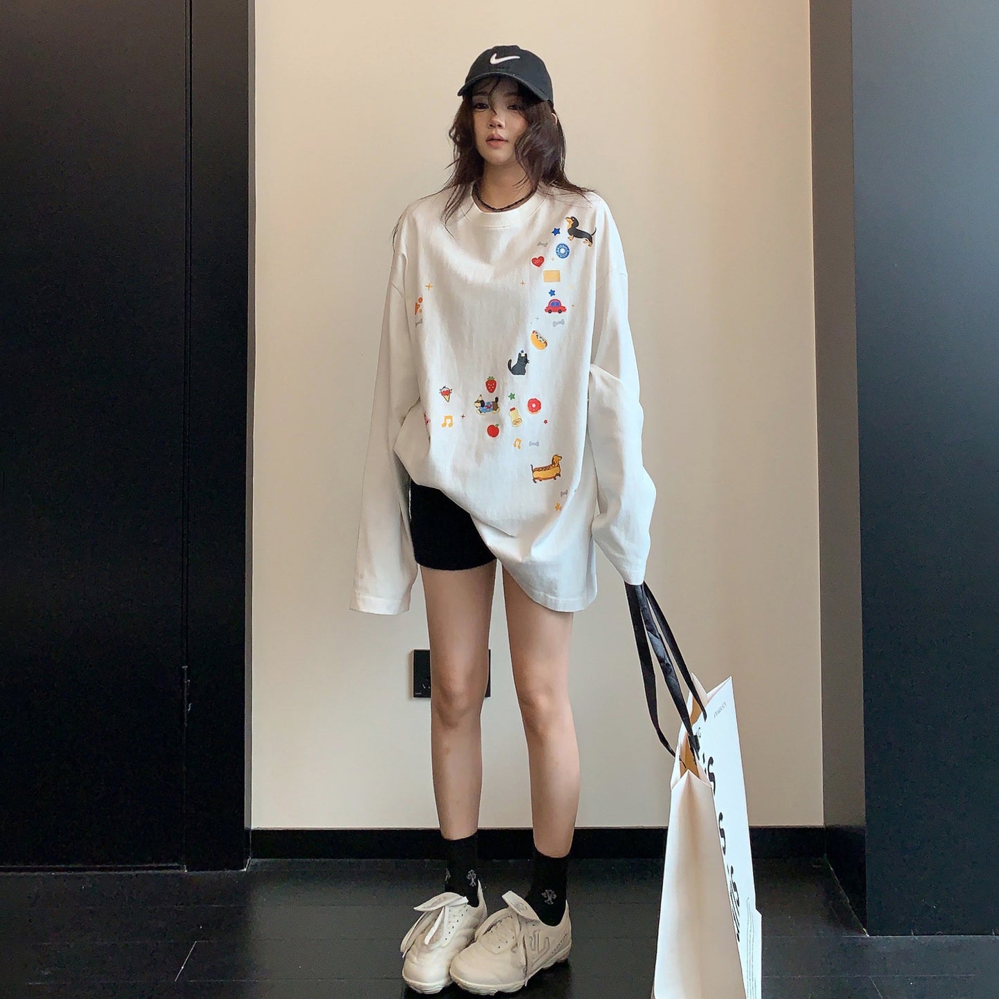 【トップス】古着風グラフィックロンT レディース 落書きプリント 長袖Tシャツ ゆったり ストリート【FCシリーズ】