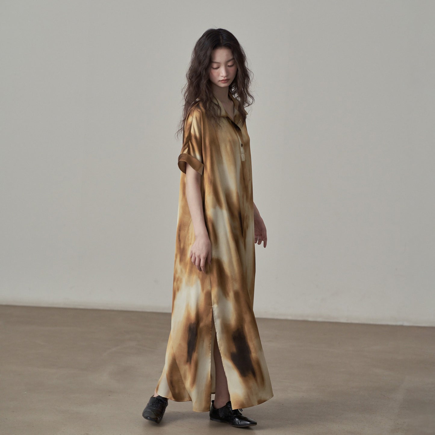 【ワンピース】新中式プリント 気品あるフィット感 ロング丈 半袖 シャツワンピース【SHシリーズ】