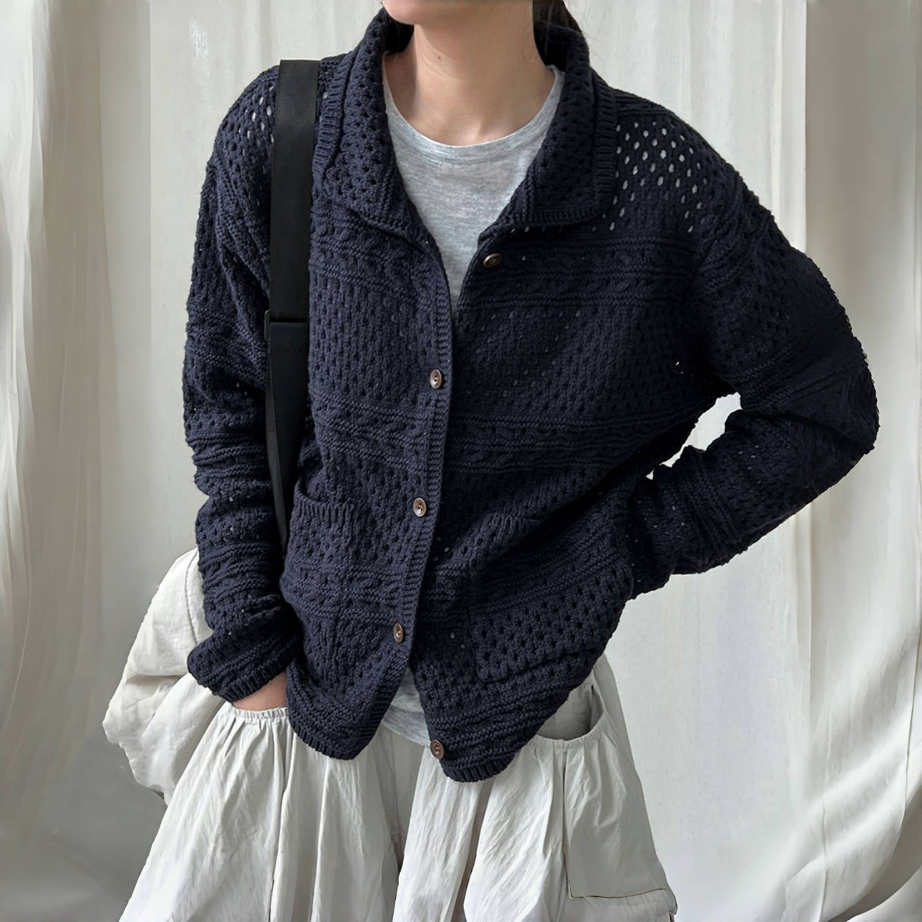 【アウター】レトロクロシェ風透かし編みニットカーディガン｜折り襟×長袖の大人可愛い【JZシリーズ】