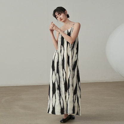 【ワンピース】ヴィンテージ ゆったり シルエット スリム効果 気品あるノースリーブワンピース 【SHシリーズ】