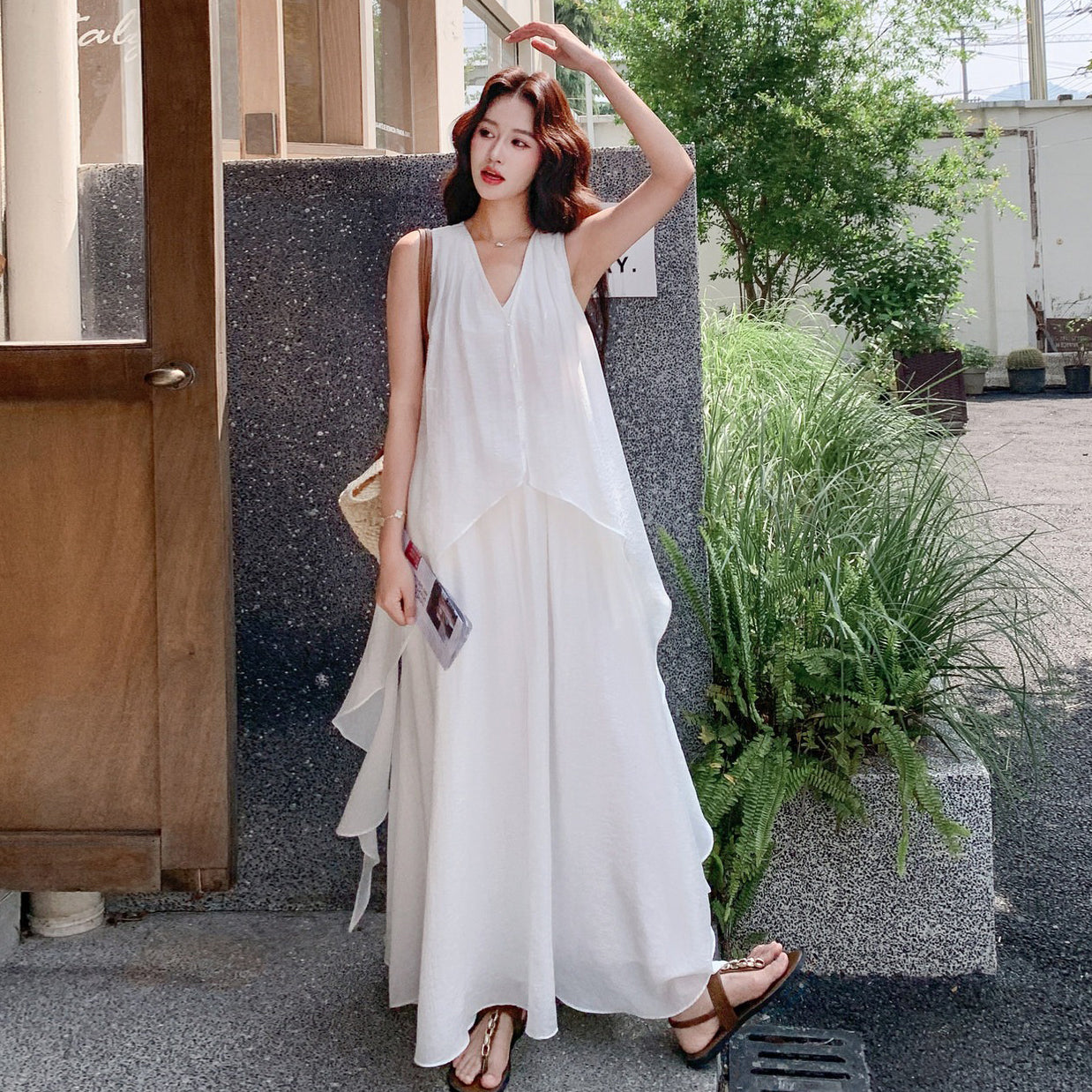 【ワンピース】ホワイト レイヤード風 Vネック ノースリーブワンピース ロング丈 きれいめ 夏新作【JZシリーズ】