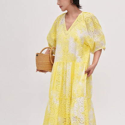 【ワンピース】【15～18日内発送】夏 Vネック 刺繍 透かし彫り 半袖 ワンピース 【JZシリーズ】