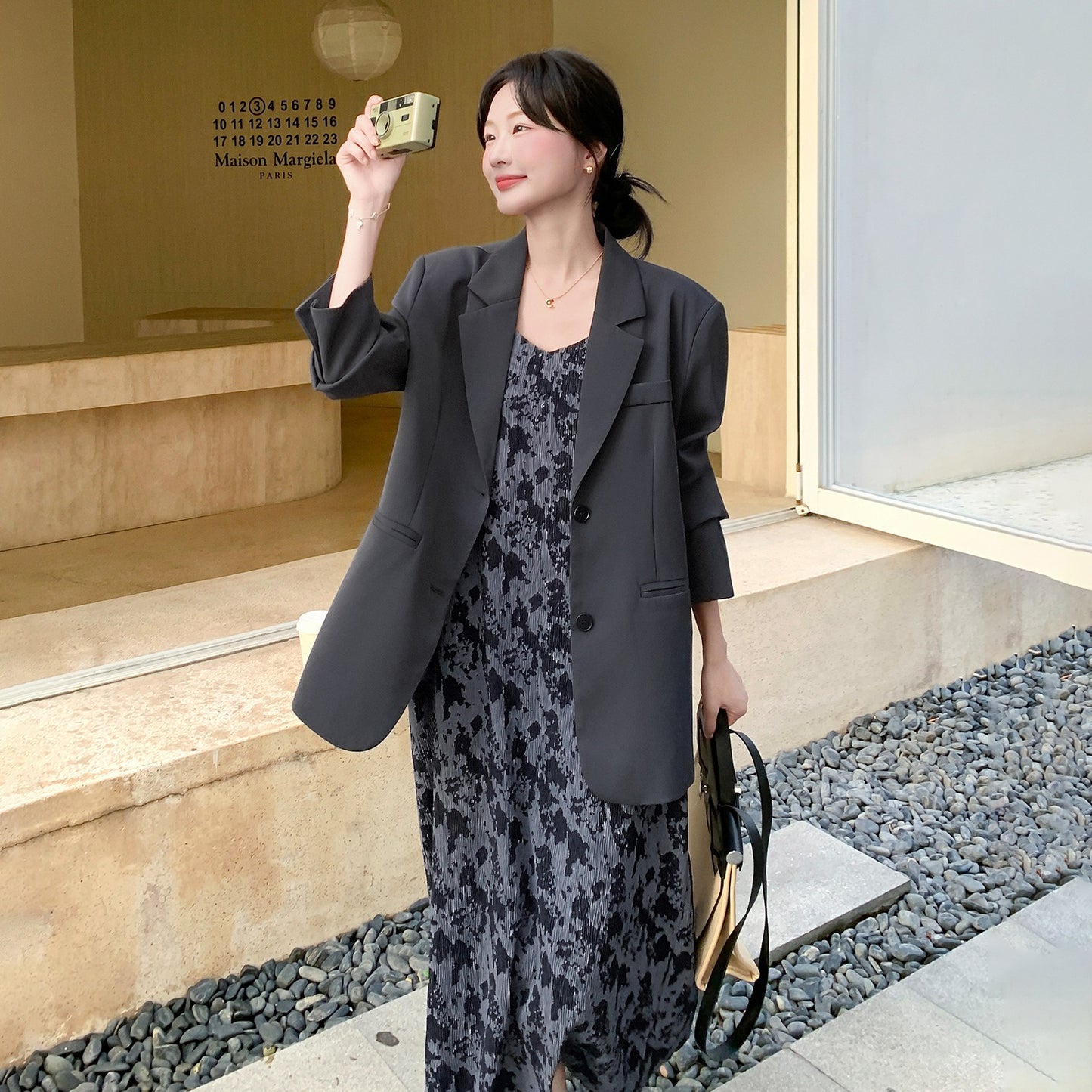 2点セット【セットアップ】大人女子向け 上品 秋新作 ジャケット+ 花柄キャミワンピース セットアップ【SHシリーズ】