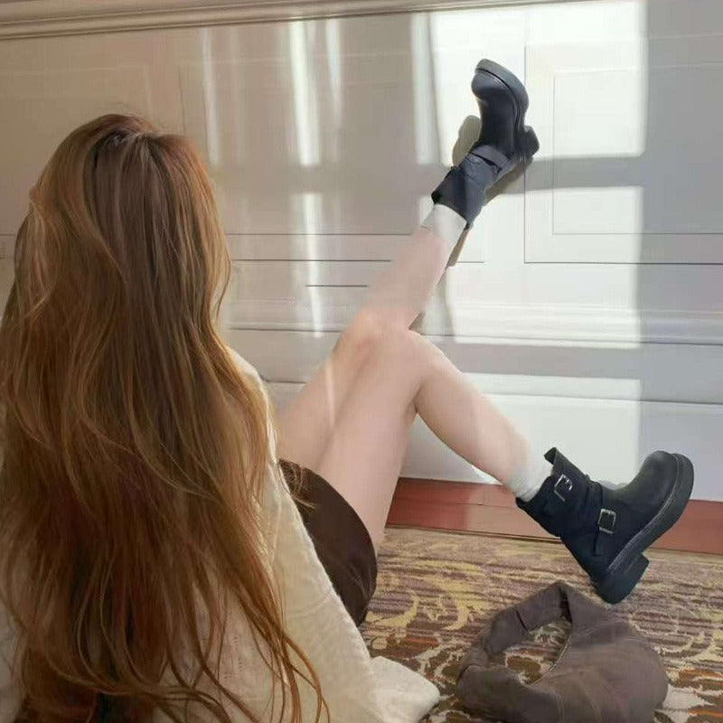 【シューズ】2丈タイプ レトロ丸トゥ 太ヒール ベルト ミドルライダーブーツ