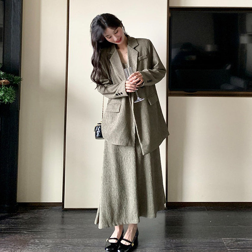 2点セット！【セットアップ】おしゃれ高級感 スーツジャケット ＋ワンピース レディース 秋 2025新作 気質＆トレンド ロングワンピース【JZシリーズ】