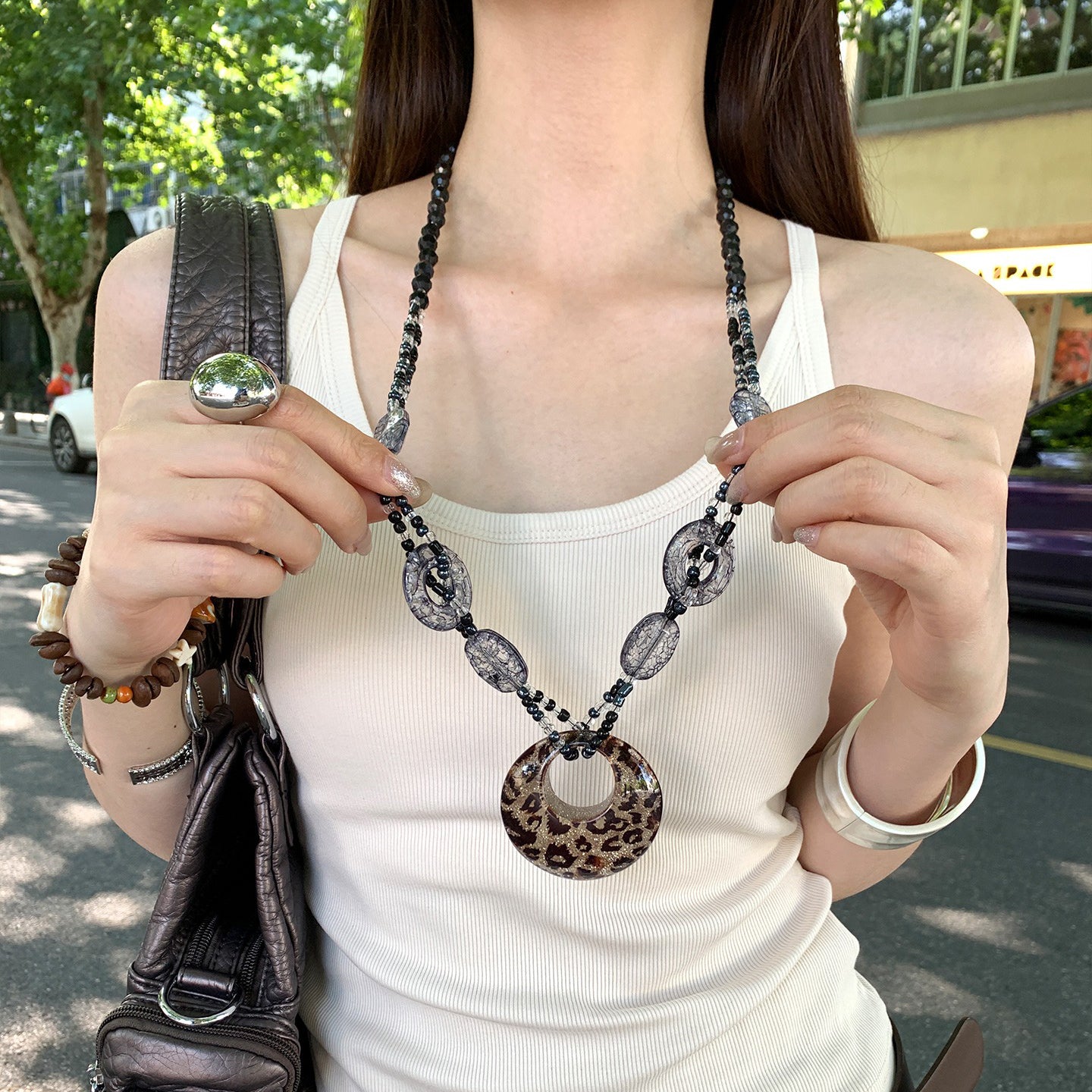 【🎁 B2G1｜先行スタート！】【グッズ】レトロギャル風 バタフライ レオパード ビーズネックレス レディース 個性派 ロングネックレス チョーカー 民族風 アクセサリー