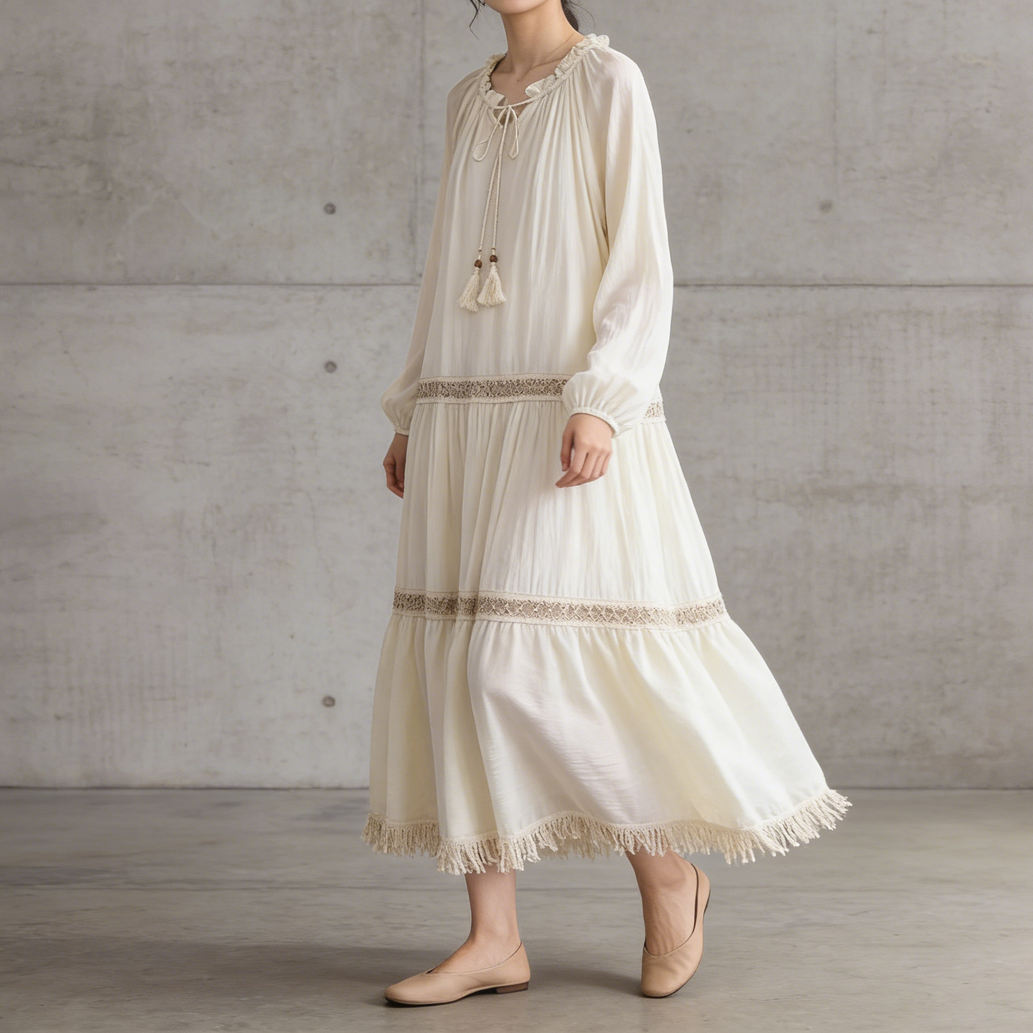 【ワンピース】一目惚れ確定！リゾート感たっぷり 民族風ロングドレス｜タッセル＆フレア袖 長袖ワンピース【SHシリーズ】
