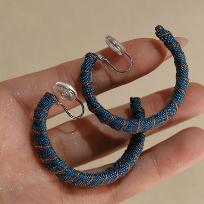 【グッズ】デニム ツイスト ピアス イヤリング レディース アメリカンレトロ モード風 高見え アクセサリー