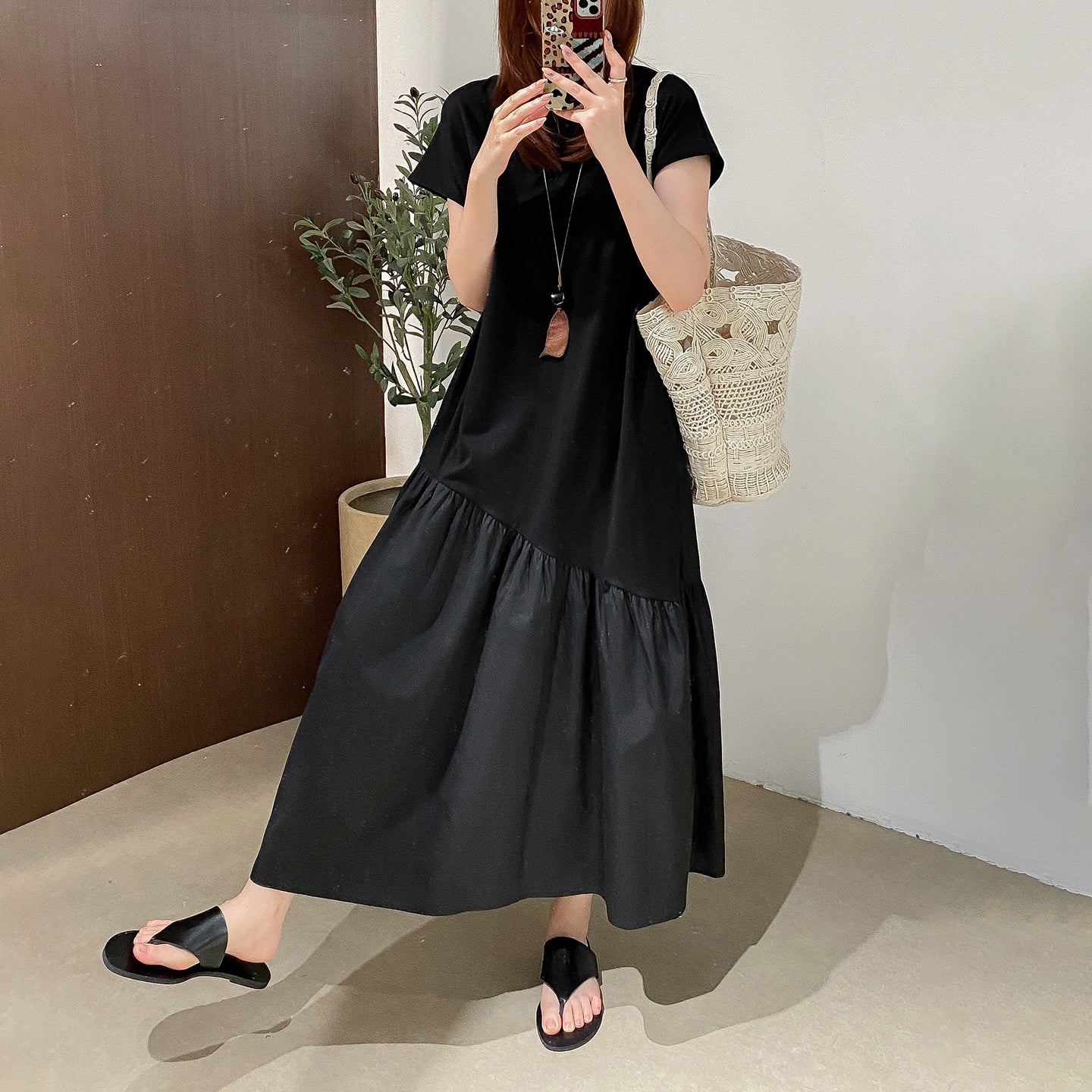 【ワンピース】 シンプル ラウンドネック 半袖Tシャツワンピース 斜め切替 デザイン ウーブン切替 オーバーサイズ ゆったり ロングTワンピ【JZシリーズ】