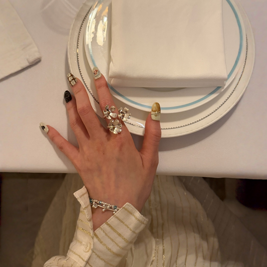 【🎁 B2G1｜先行スタート！】【グッズ】春 夏 秋 冬 金銀ミックスカラー ヴィンテージ感 フラワーリング 【JZシリーズ】