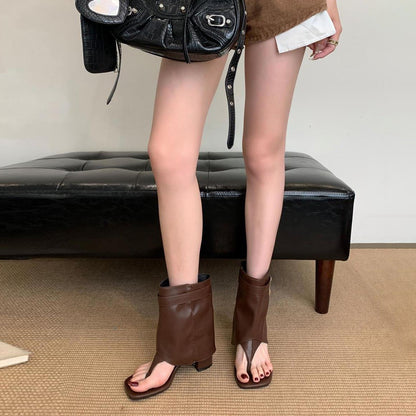 【シューズ】スクエアトゥ×メタルバックル トングサンダルブーツ｜個性派チャンキーヒール｜ウエスタン風ローマショートブーツ