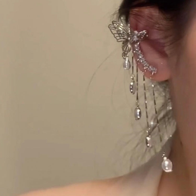 【🎁 B2G1｜先行スタート！】【グッズ】蝶モチーフ メッシュタッセル イヤーカフ イヤリング一体型 小众 高級感 レディース ピアス