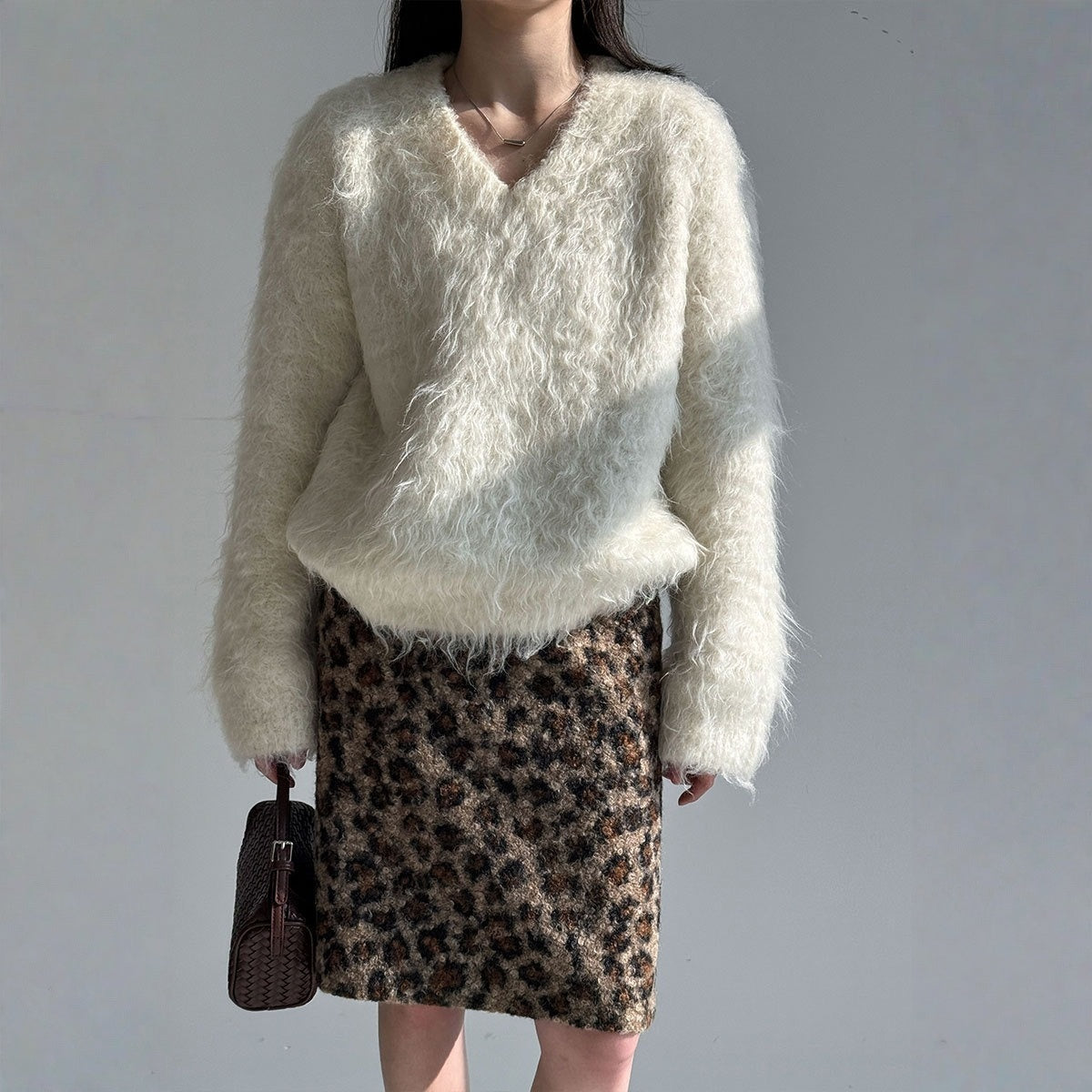 【トップス】もちもち 起毛 Vネック 春 秋 冬 リラックス感 セーター 【JZシリーズ】