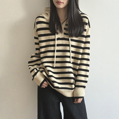 【トップス】春 秋 冬 ゆったり プルオーバー フード付き リラックス感のある セーター 【SNシリーズ】