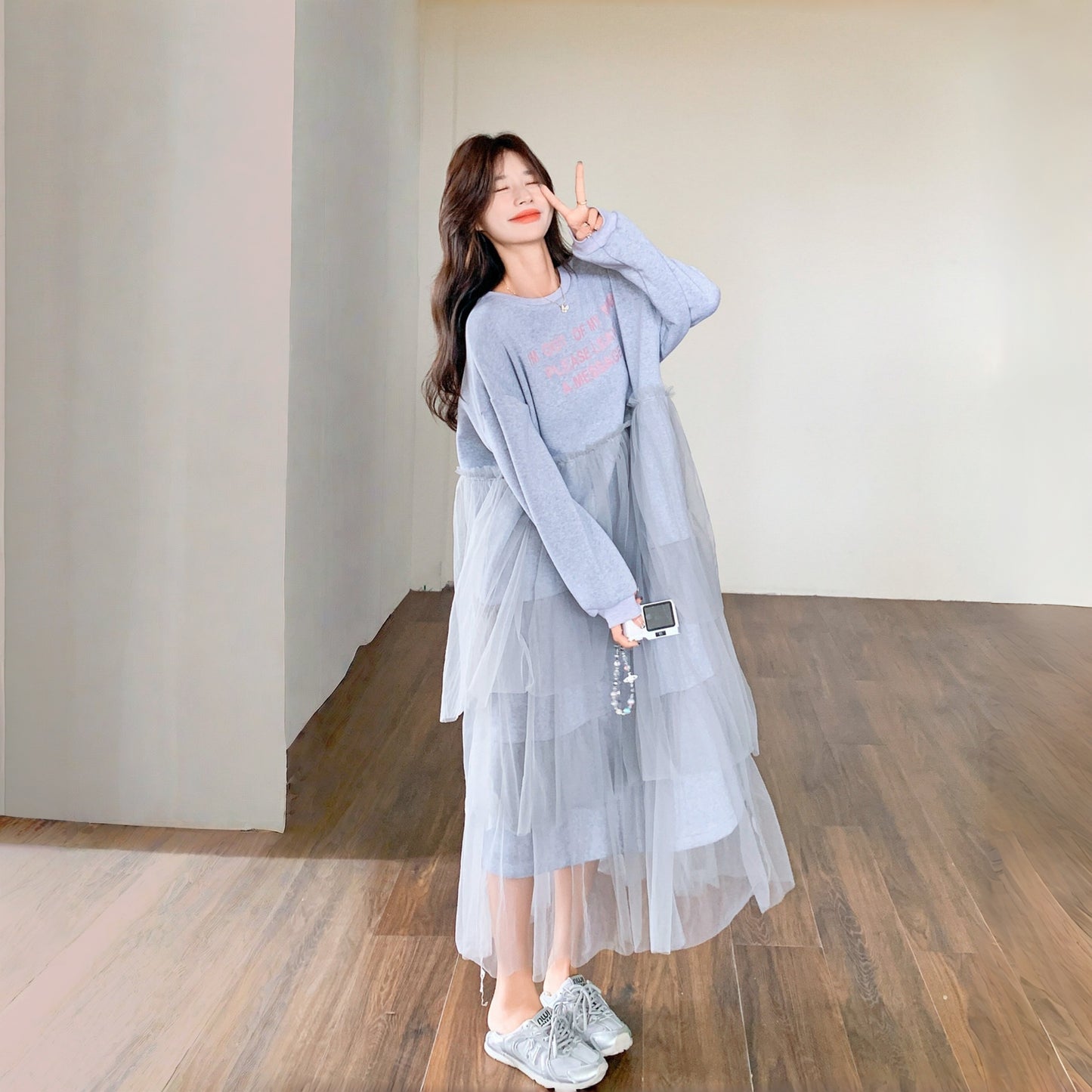 【ワンピース】カジュアル スリム見え チュール ミックス アルファベット 長袖ワンピース【JZシリーズ】