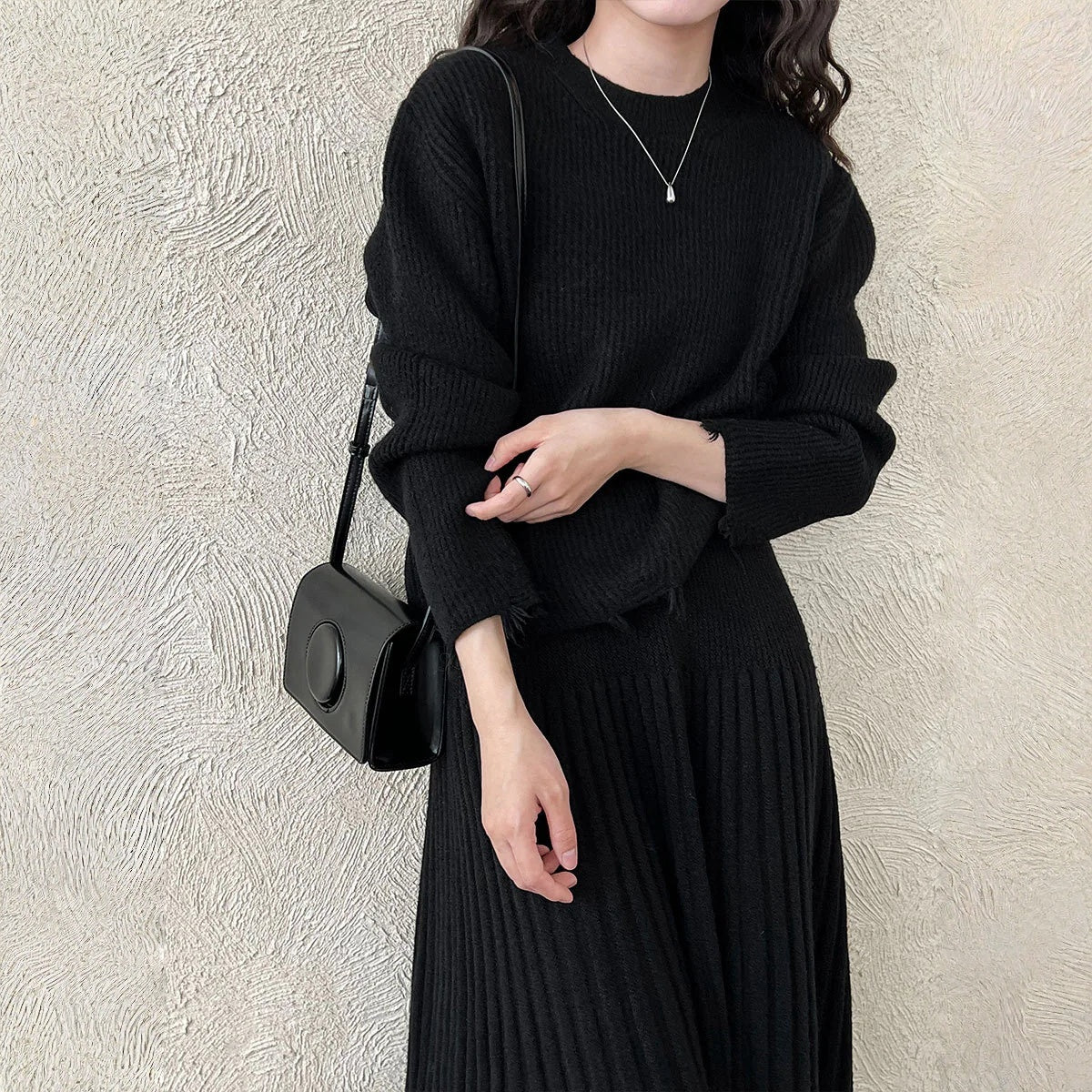 【セットアップ】春 秋 冬 クルーネック セーター + ハイウエスト  細見え プリーツスカート 2点セット 【JZシリーズ】