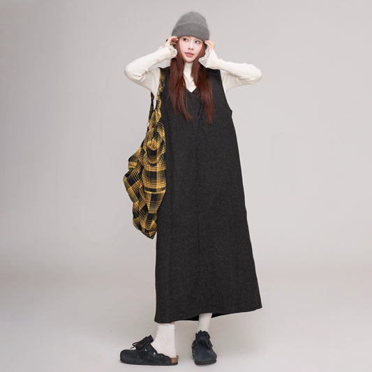 【ワンピース】ウール レディース 秋冬 ゆったりVネック 後ろスリット入り 体型カバー ノースリーブワンピース【JZシリーズ】