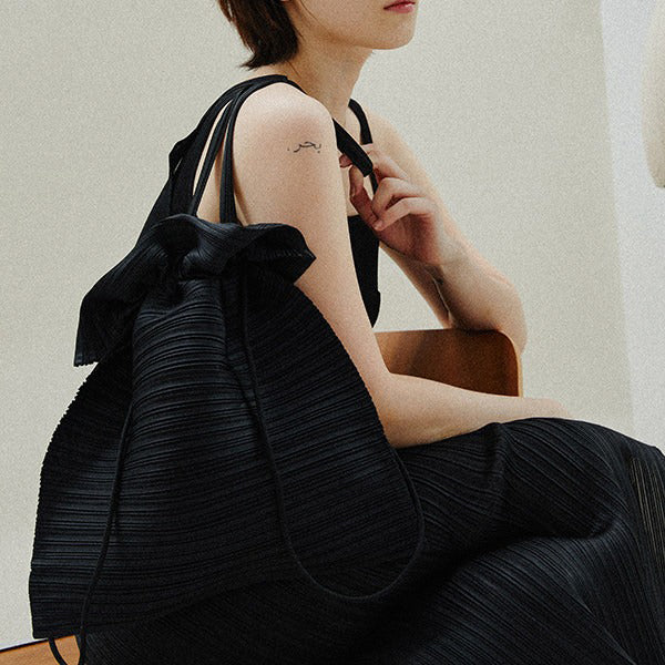 【バッグ】プリーツワンショルダーバッグ 無地 カジュアル 通勤 おすすめ