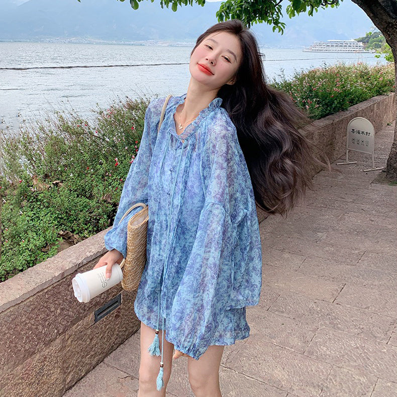 2点セット！【セットアップ】紫外線対策◎ ブルー系ぼかし花柄薄手長袖＋ショートパンツ 上下セット 夏のリゾートコーデにおすすめ【SHシリーズ】