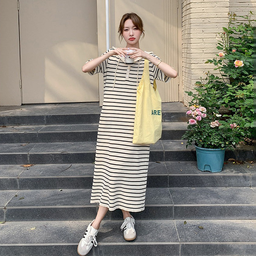 【ワンピース】透かし編みフード付きニットストライプ 半袖ワンピース レディース 夏 学院風 韓国風コーデ 【SHシリーズ】