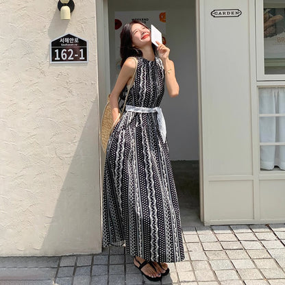 【ワンピース】フレンチ風 優美で個性的 刺繍入り オフショルダー ノースリーブワンピース【SHシリーズ】