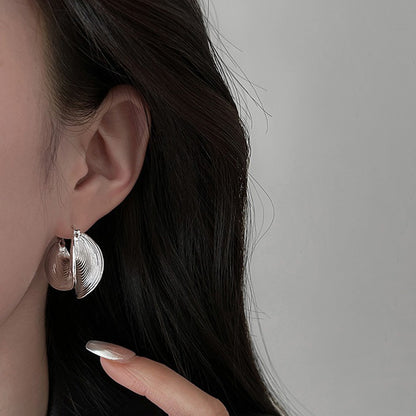 【🎁 B2G1｜先行スタート！】【グッズ】立体スパイラルデザイン フープピアス クール系お洒落イヤーアクセ