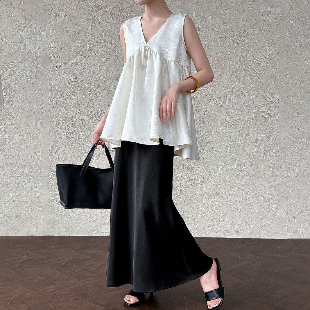 【トップス】重工サテン刺繍 Vネック ベスト 夏 高級感 ノースリーブシャツ【SNシリーズ】