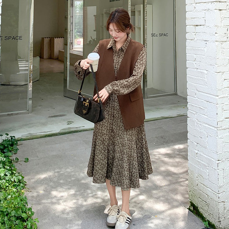 2点セット！【ワンピース】他と被らない 優しい雰囲気 甘めレトロ ベスト+ 花柄長袖ワンピース セット 大人可愛い 個性派【SHシリーズ】