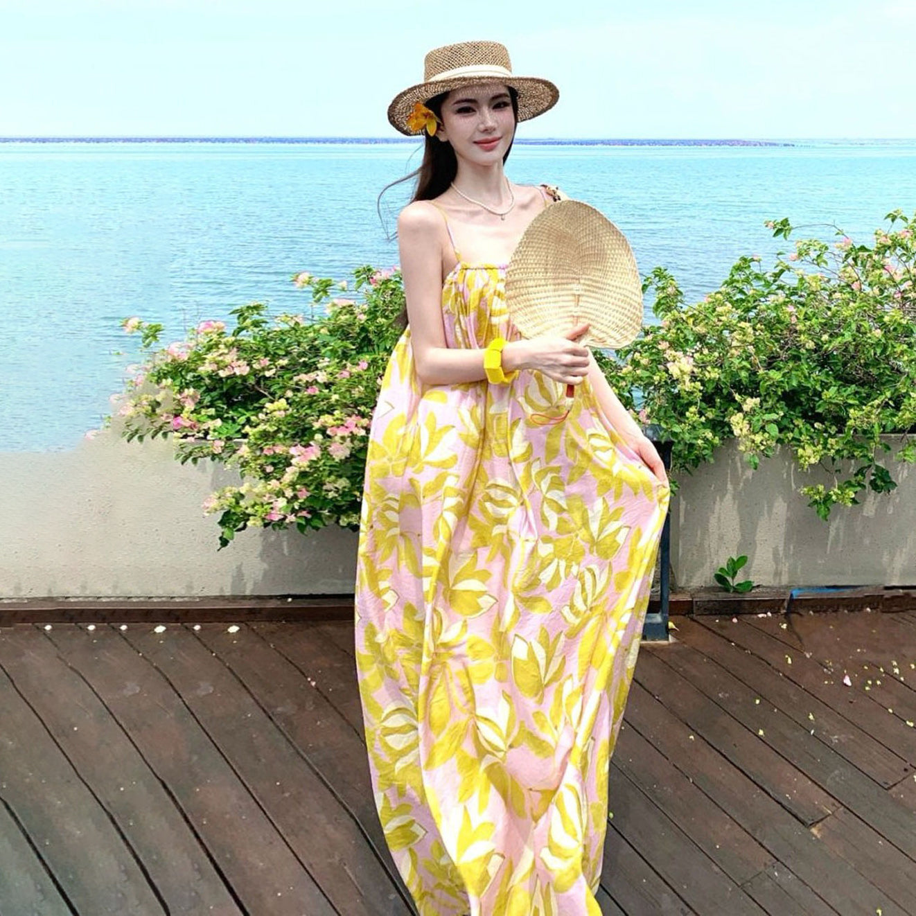 【ワンピース】リゾート風 プリント キャミソールワンピース レディース 夏 ロング丈 ゆったり ノースリーブ ビーチワンピース 海辺コーデ【SHシリーズ】